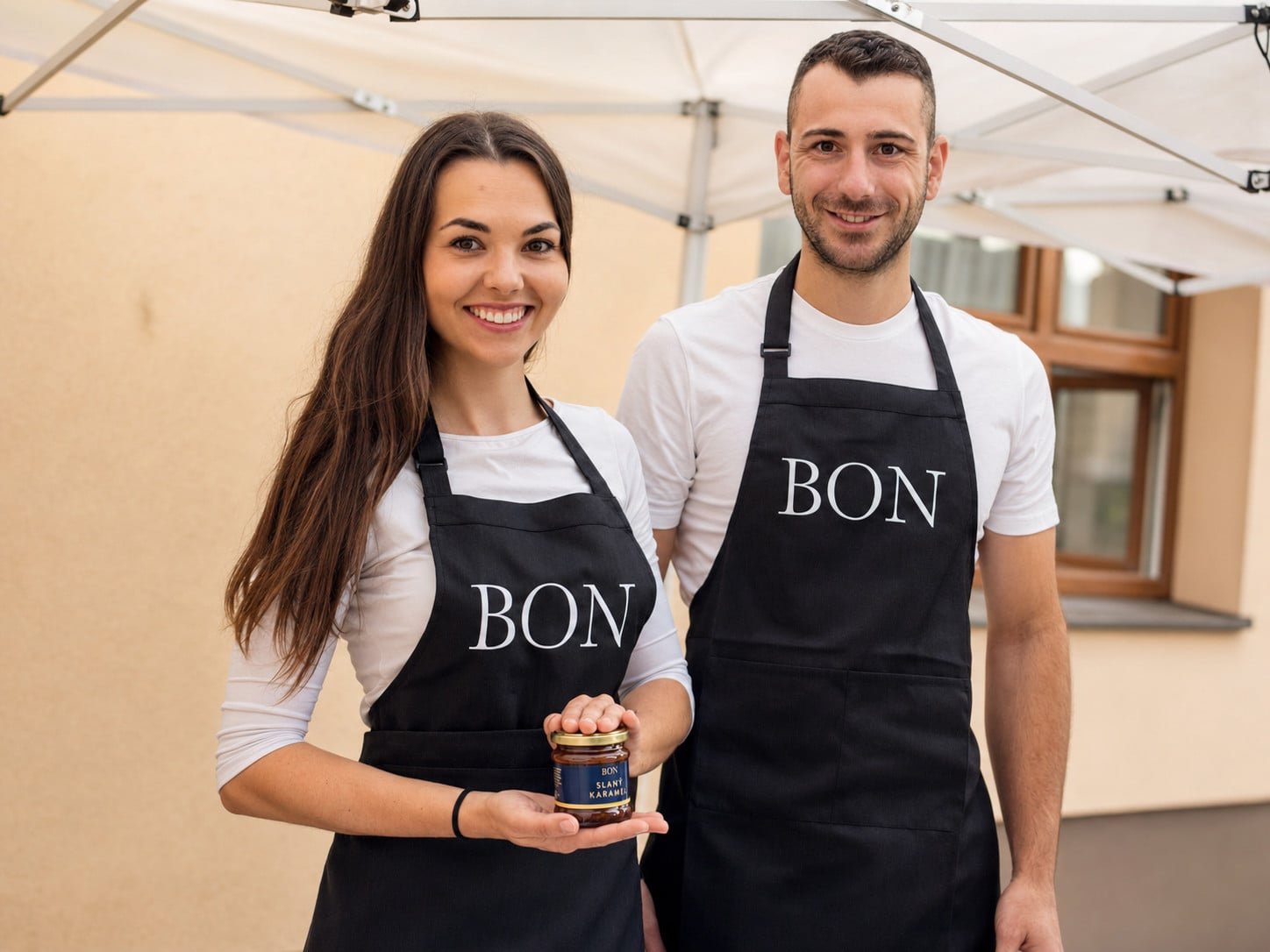 Nika a Albert, zakladatelia BON